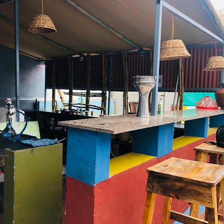 Gurukulam Hostel ポンディシェリ エクステリア 写真