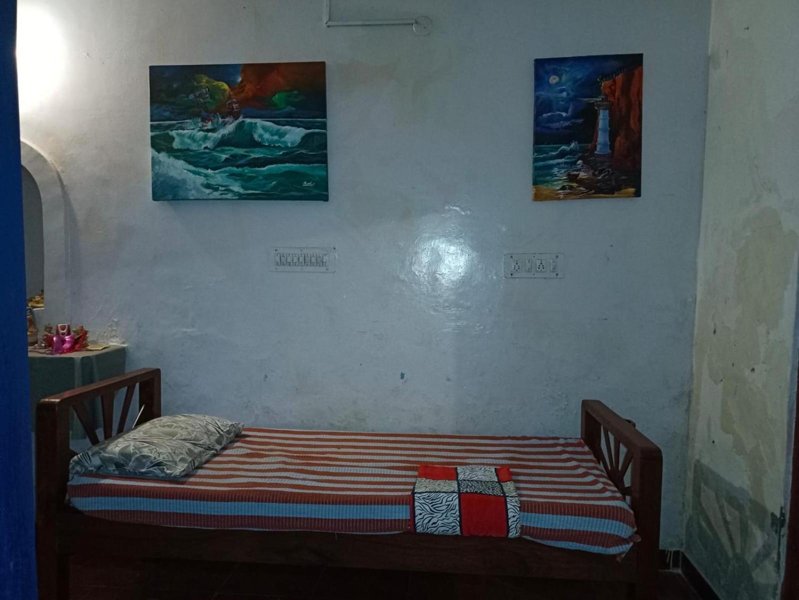 Gurukulam Hostel ポンディシェリ エクステリア 写真
